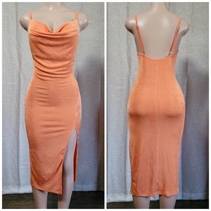Sexy orange dress new size M full strech material. PRICE TODAY ONLY 🚨